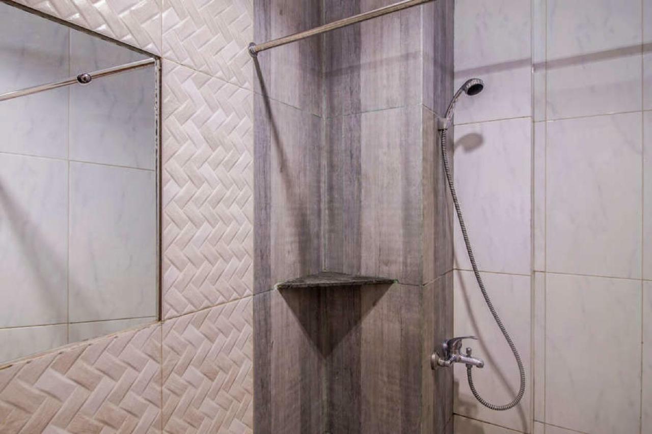 Reddoorz Near Cilandak Town Square Hotel Jakarta Ngoại thất bức ảnh